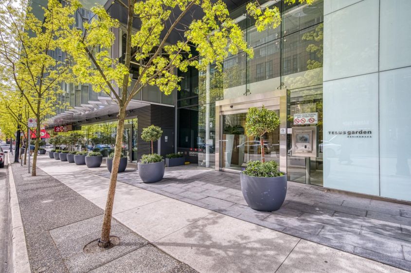 Telus Garden - 777 Richards Street Vancouver, Canada