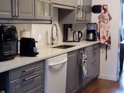 2072 Purcell Way, North Vancouver  BC V7J 3K3