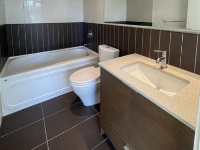 407-175-west-2nd-street-north-vancouver-british-columbia-v7m-0a5-2