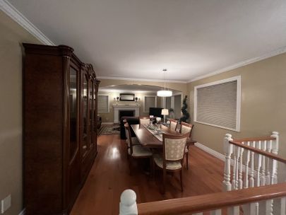 803-eighteenth-street-new-westminster-bc-v3m-6w8-2