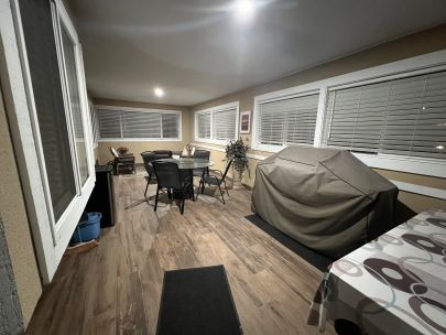 803-eighteenth-street-new-westminster-bc-v3m-6w8-2