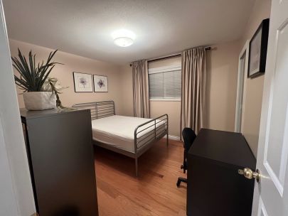 803-eighteenth-street-new-westminster-bc-v3m-6w8-2