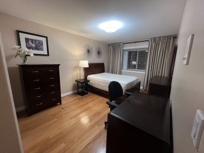 803-eighteenth-street-new-westminster-bc-v3m-6w8-2