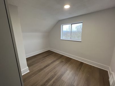 3275-victoria-dr-vancouver-bc-v5n-4m3-2