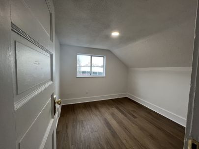 3275-victoria-dr-vancouver-bc-v5n-4m3-2