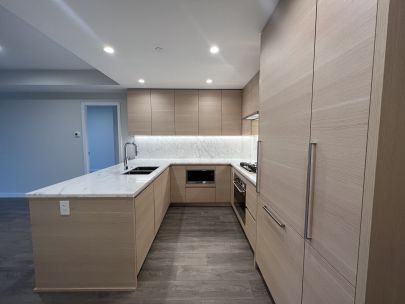 1908-305-morrissey-road-port-moody-bc-v3h-0m3