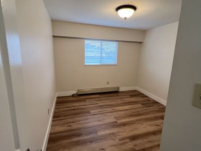 water-and-electricity-included-6009-argyle-st-vancouver-bc-v5p-3j9-canada