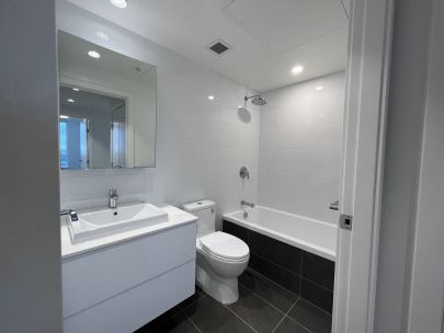 1675-lions-gate-lane-north-vancouver-british-columbia-canada-v7p