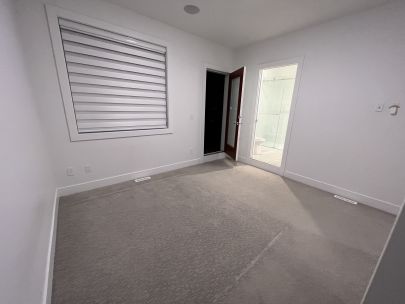 30-8140-166-st-surrey-british-columbia-v4n6w1-2