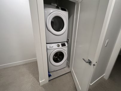 30-8140-166-st-surrey-british-columbia-v4n6w1-2