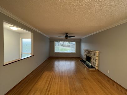 680-kensington-ave-burnaby-british-columbia-v5b-4b3-2