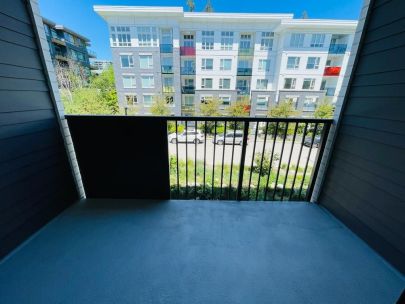 305-9228-slopes-mews-burnaby-bc-v5a-0e9-2