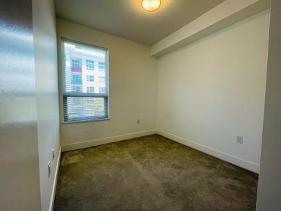 305-9228-slopes-mews-burnaby-bc-v5a-0e9-2