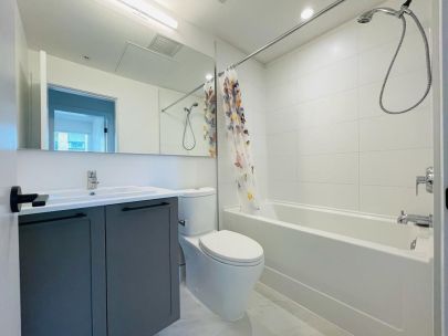 305-9228-slopes-mews-burnaby-bc-v5a-0e9-2