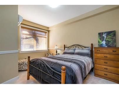 8288-207a-street-langley-british-columbia-canada-v2y-0l2