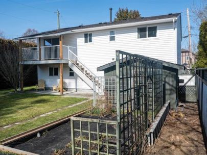 5297-booth-road-delta-delta-bc-v4k2j9-2