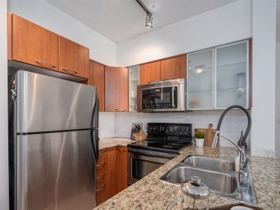 801-4028-knight-street-vancouver-bc-canada