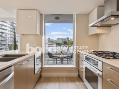 central-305-1618-quebec-street