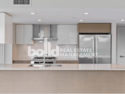 central-305-1618-quebec-street