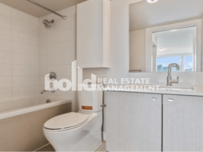 central-305-1618-quebec-street