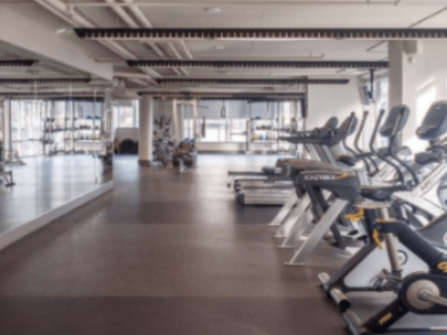 central-305-1618-quebec-street