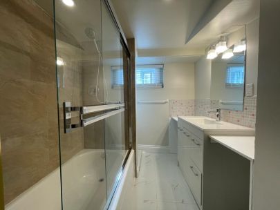 1819-inglewood-ave-west-vancouver-bc-v7v1y8-2