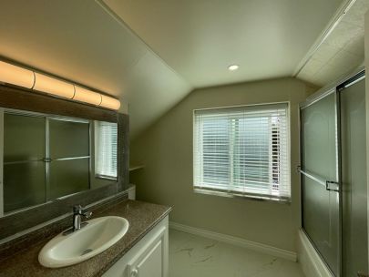 1819-inglewood-ave-west-vancouver-bc-v7v1y8-2