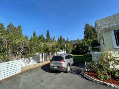 1819-inglewood-ave-west-vancouver-bc-v7v1y8-2