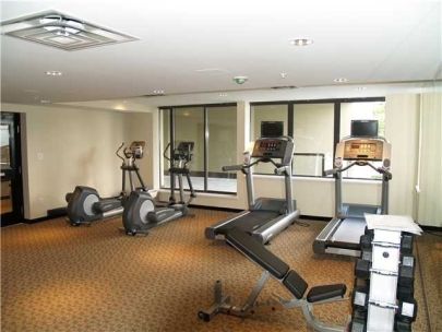 305-4250-dawson-st-burnaby-bc-v5c-4b1-2