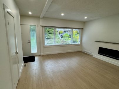 5790-halifax-st-burnaby-bc-v5b2p3-upper-unit