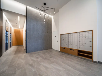 512-210-east-5th-ave-vancouver-bc-v5t-ok1-2