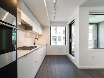 #512 210 East 5th Ave, Vancouver BC V5T oK1