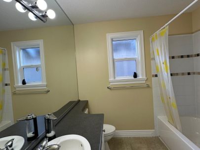 19471-66a-avenue-surrey-bc-v4n-0c3-2