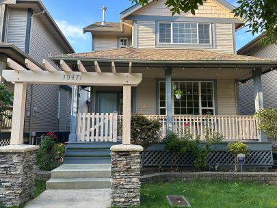 19471 66A Avenue, Surrey BC V4N 0C3