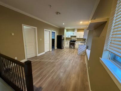 5966-131a-street-surrey-bc-v3x-0c3-2