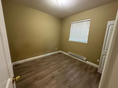 5966-131a-street-surrey-bc-v3x-0c3-2