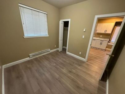 5966-131a-street-surrey-bc-v3x-0c3-2