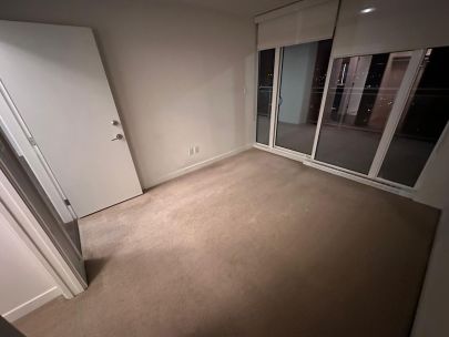 2108-608-belmont-street-new-westminister-british-columbia-v3m-0g8-2