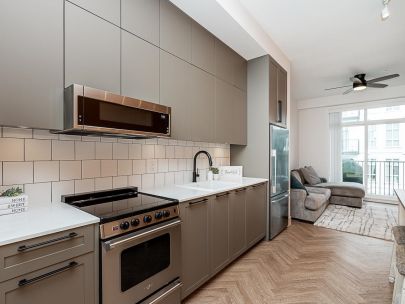 #316 13929 105 BOULEVARD, North Surrey whalley British Columbia V3T 0R5