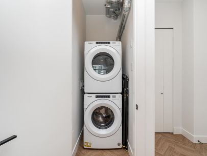 316-13929-105-boulevard-north-surrey-whalley-british-columbia-v3t-0r5-2