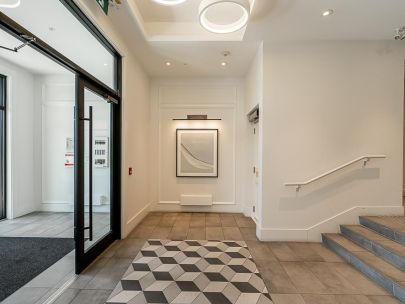 316-13929-105-boulevard-north-surrey-whalley-british-columbia-v3t-0r5-2