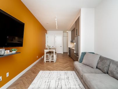 316-13929-105-boulevard-north-surrey-whalley-british-columbia-v3t-0r5-2