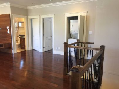 3-br-family-home-main-house-at-victoria-fraserview-for-rent