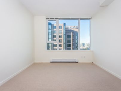 bright-2-bed2bath-for-rent-at-brighouse-richmond