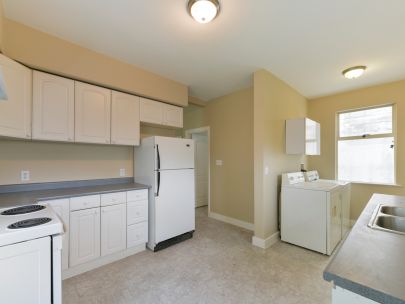 lovely-2-bedroom-family-home-at-hastings-district-for-rent-2