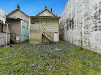 lovely-2-bedroom-family-home-at-hastings-district-for-rent-2