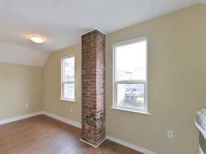 lovely-2-bedroom-family-home-at-hastings-district-for-rent-2