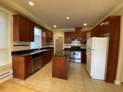 6988-arcola-st-burnaby-bc-v5e-1h6-canada-2