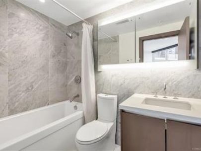 730-68-smithe-street-vancouver-bc-v6b-0p4-2