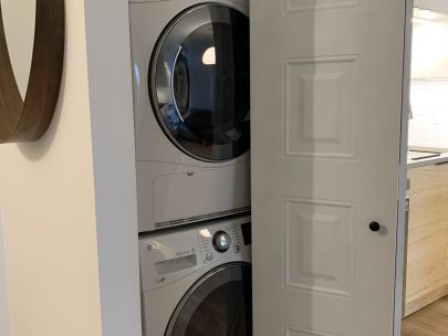 1001-3970-carrigan-court-burnaby-bc-v3n4s5-2